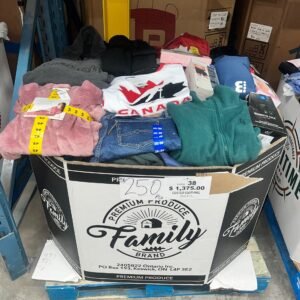 CW Clothing #38 | 250pcs | Liquidation Wholesale Pallet